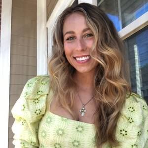 Meet your Posher, Kylee